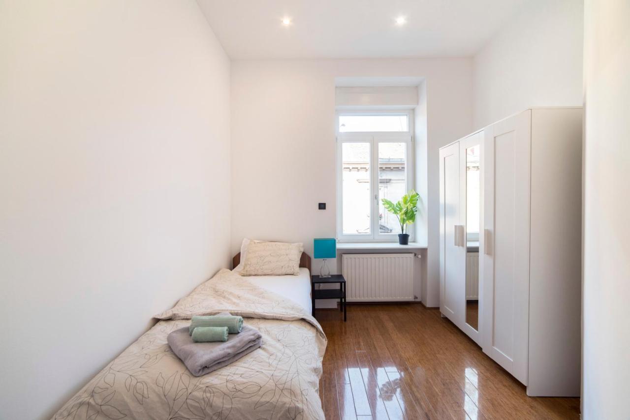 Agape Apartments Zagabria Esterno foto