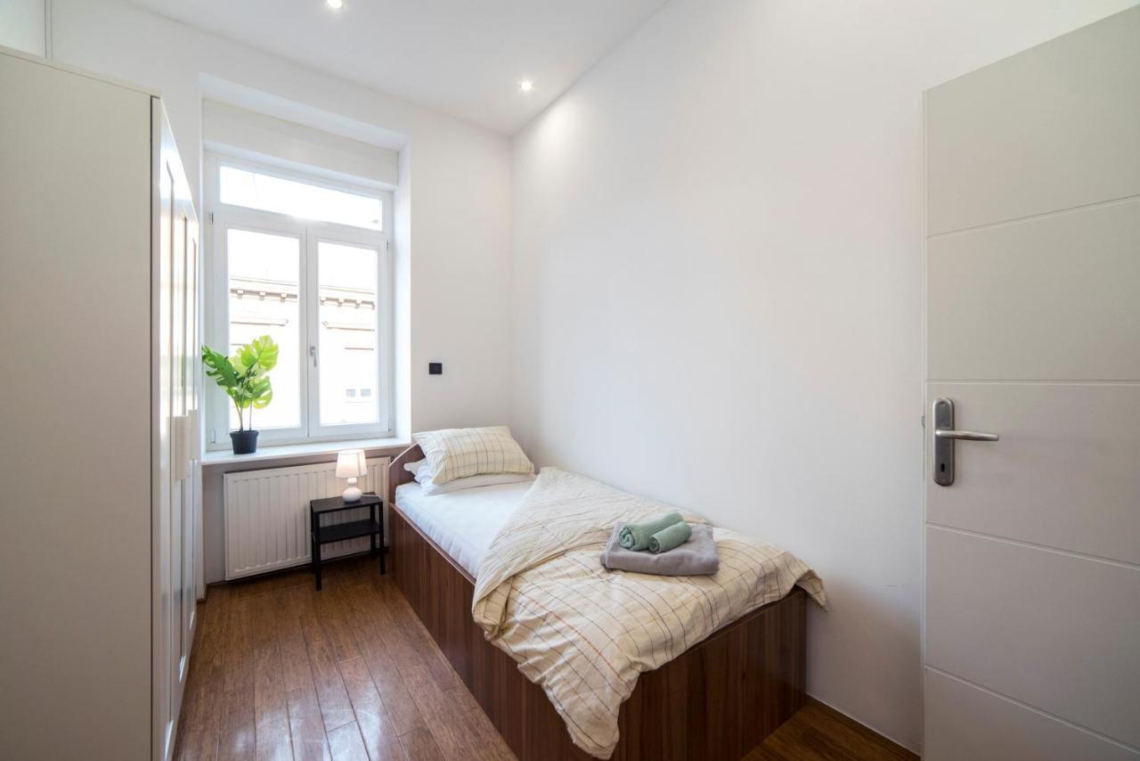 Agape Apartments Zagabria Esterno foto