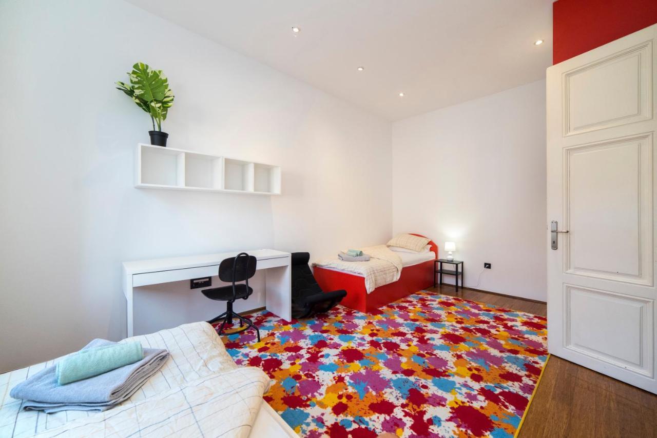 Agape Apartments Zagabria Esterno foto